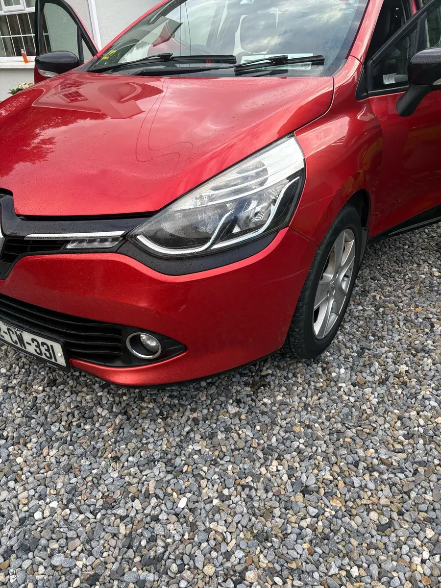 Renault Clio - Image 2