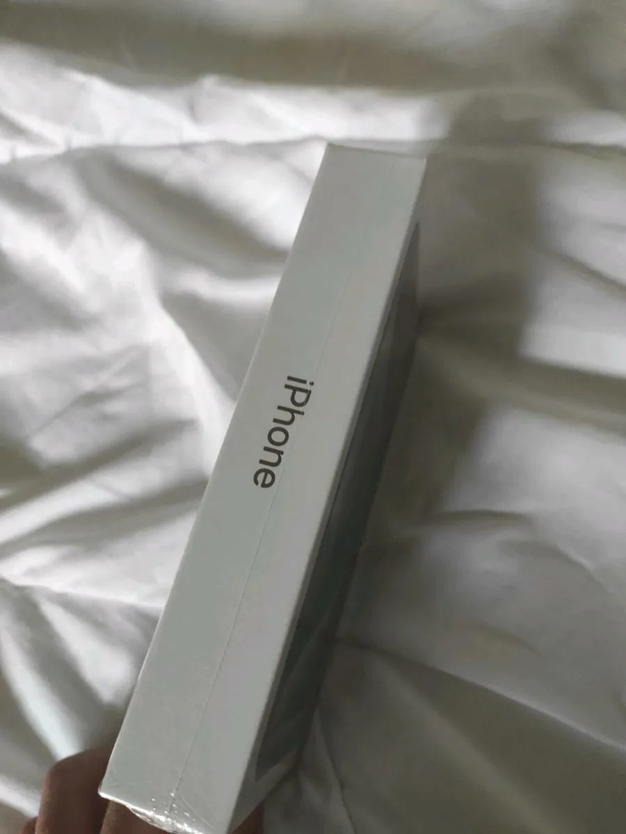 iPhone 15 pro max - Image 3
