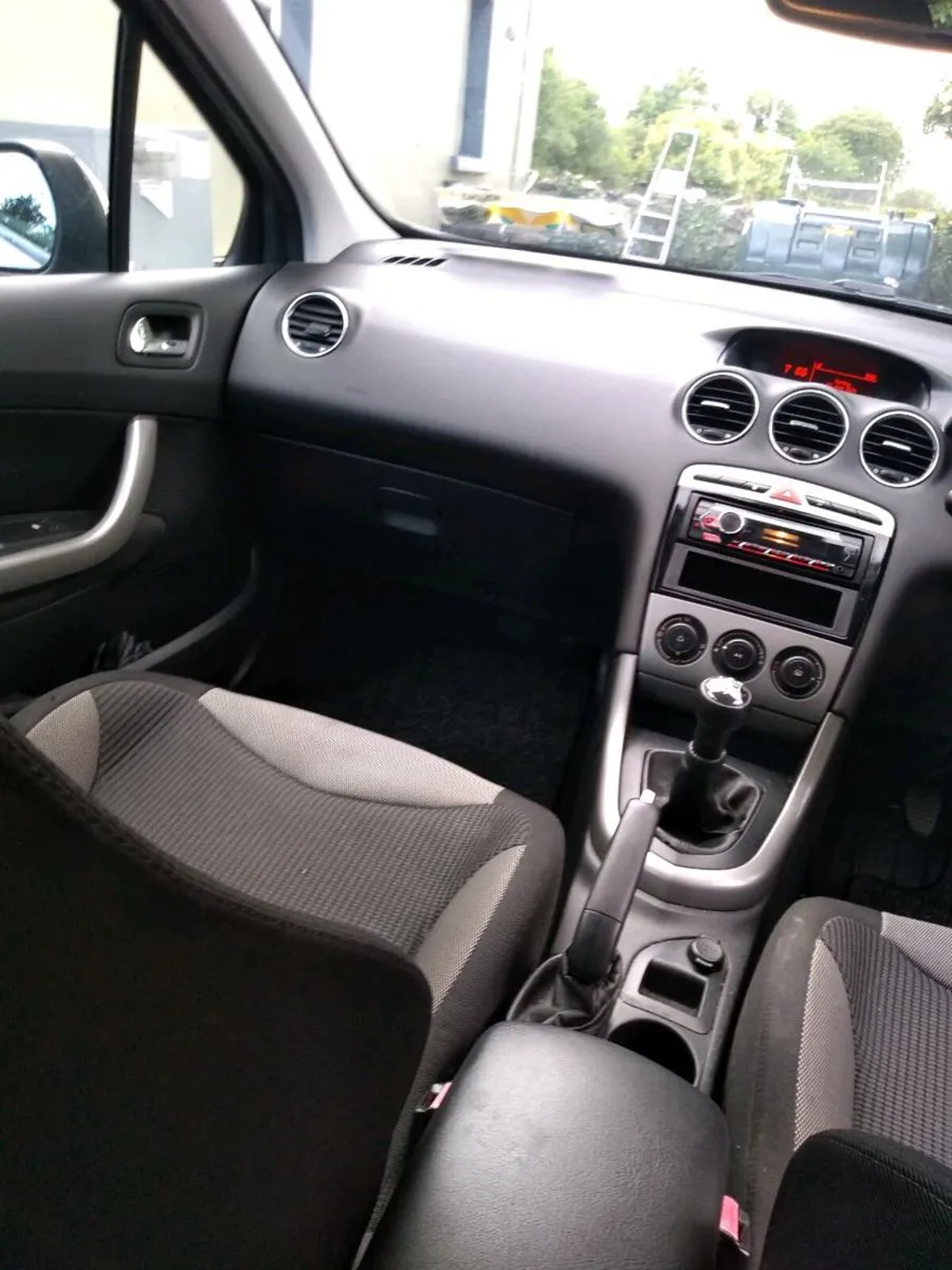 Peugeot 308 car , - Image 2