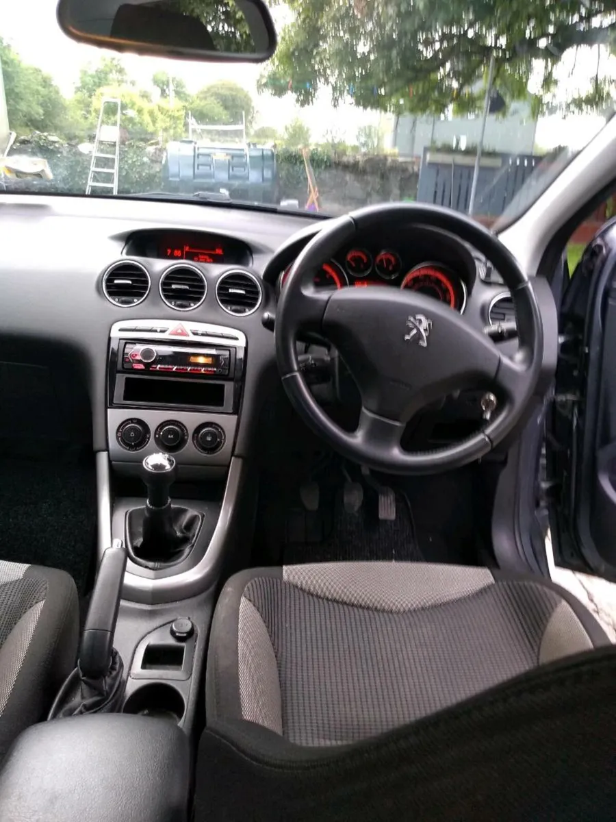 Peugeot 308 car , - Image 3