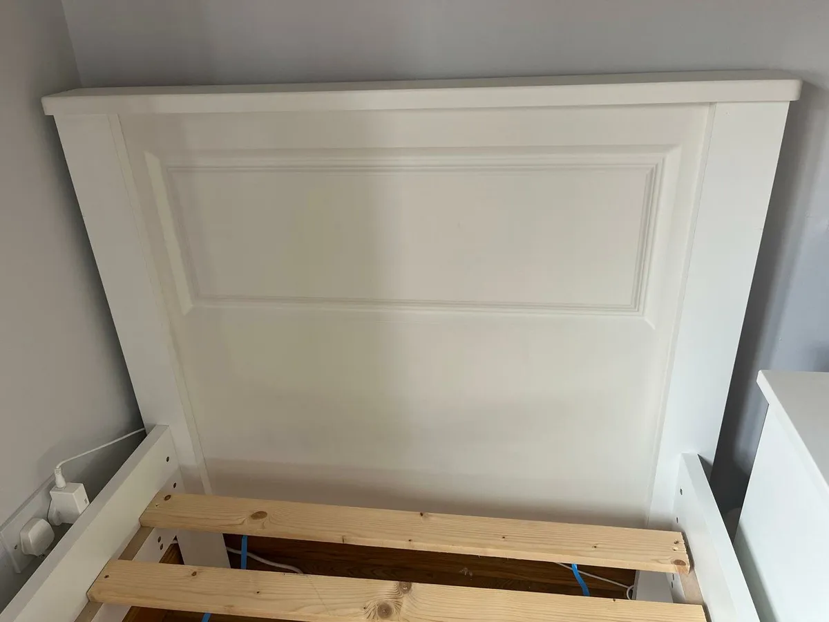 White wooden single bed, matching locker and desk - Image 3