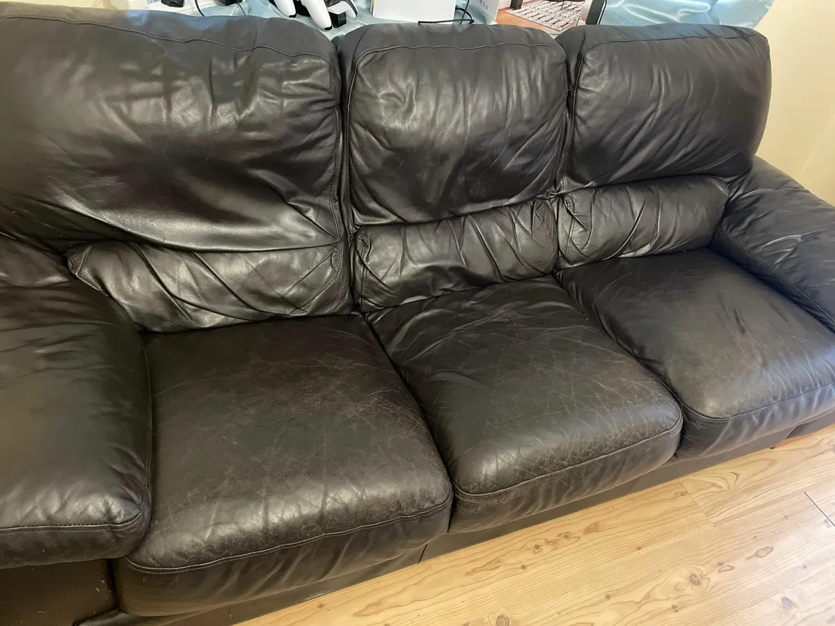 3 seater sofas - Image 4