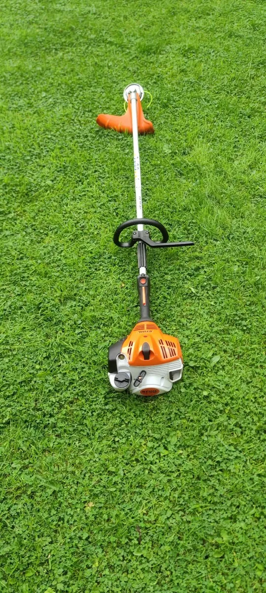 Stihl FS 70 RC strimmer - Image 1