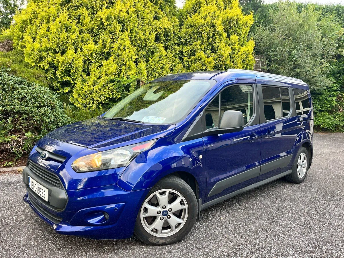 *LOW MILEAGE 7 SEATER* Ford Grand Tourneo Connect - Image 1
