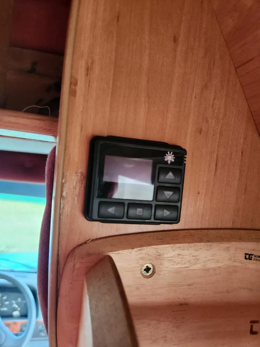 Campervan - Image 4