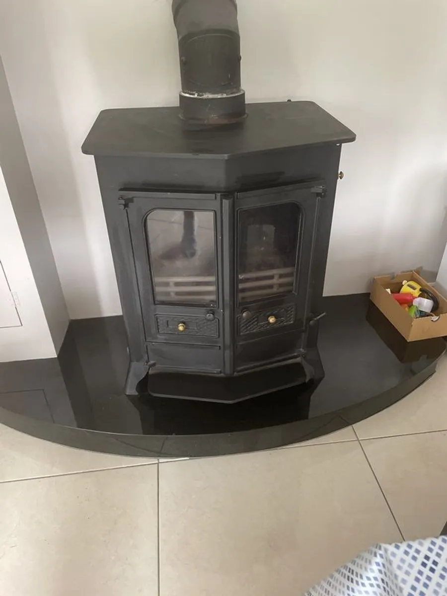 Charnwood Country 16B stove - Image 1
