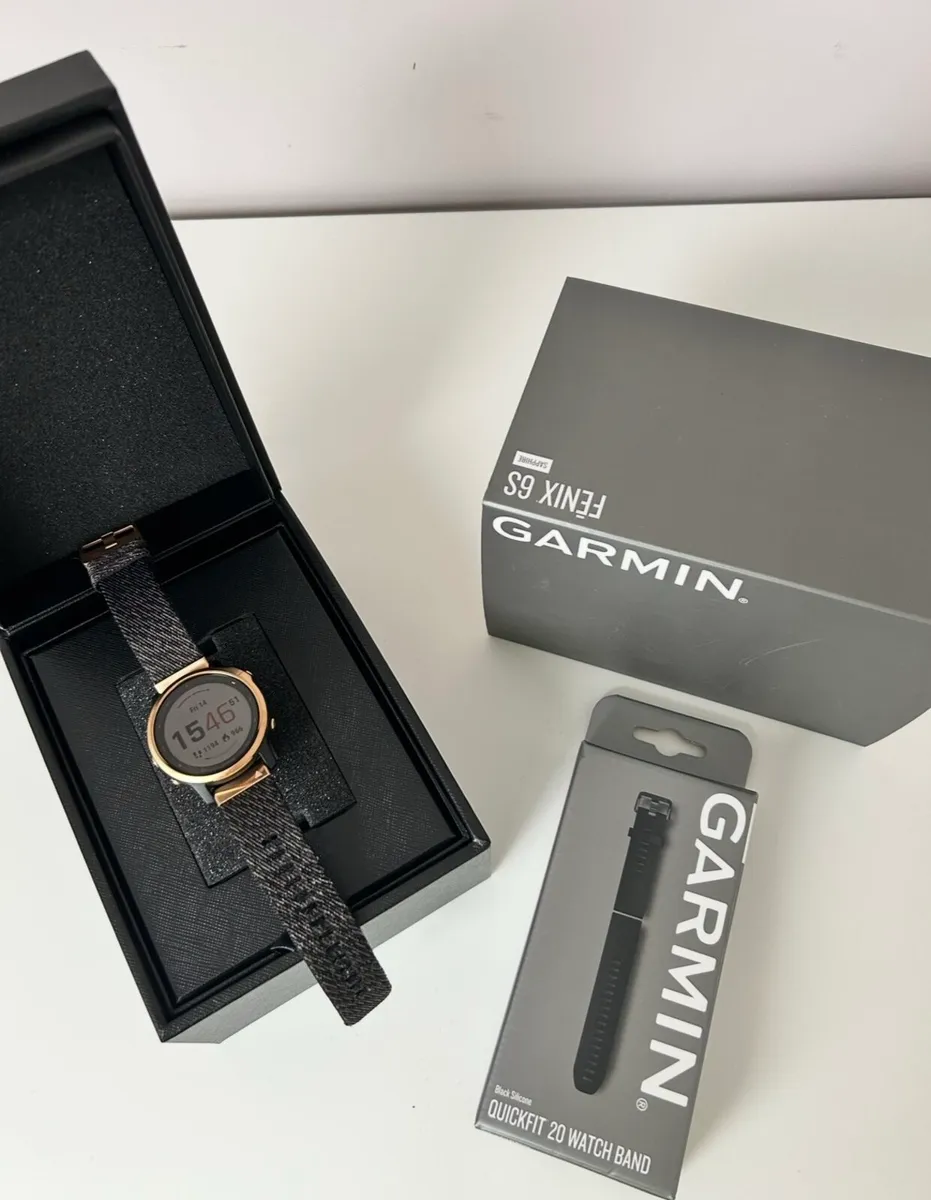 Garmin Fenix 6S - Image 1