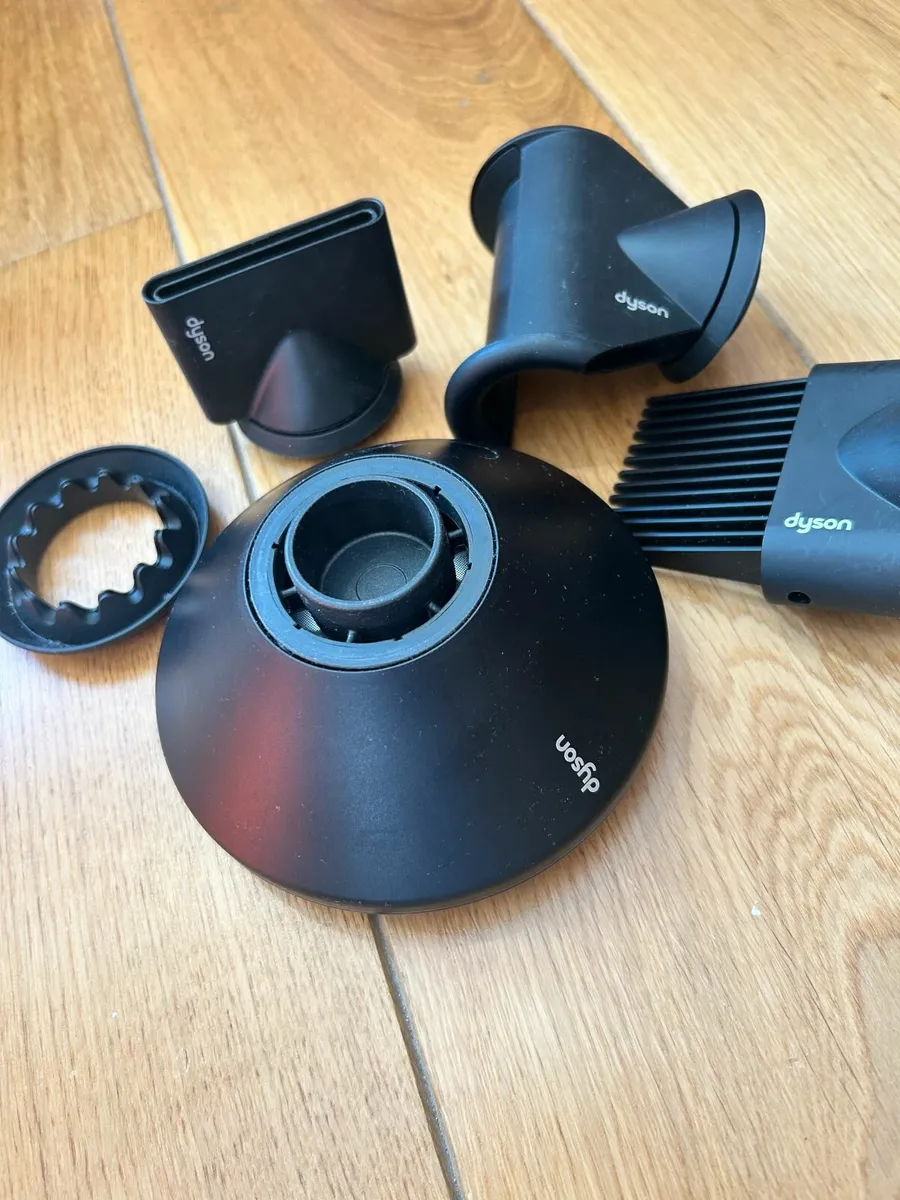 Dyson Hairdryer Attachments