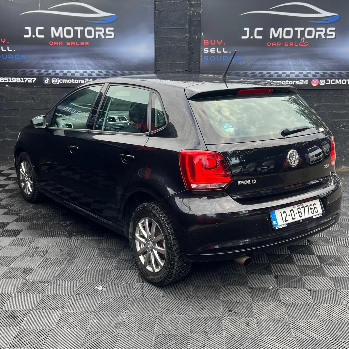 2012 VW Polo Highline (Automatic) - Image 4