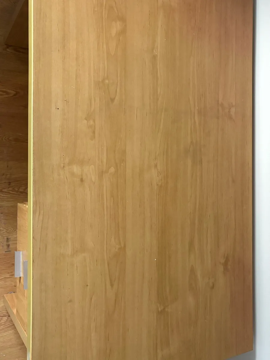 Desk - Image 3