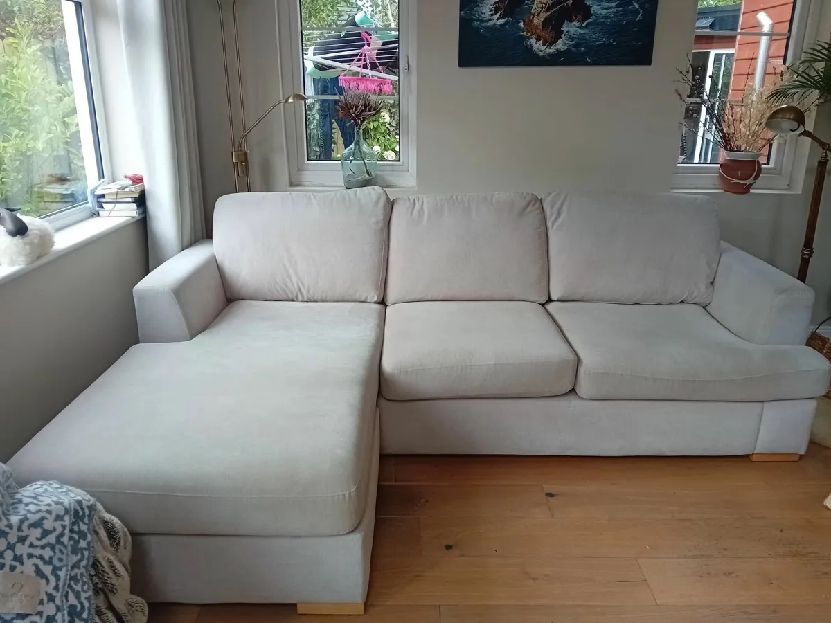 Sofa - Image 4