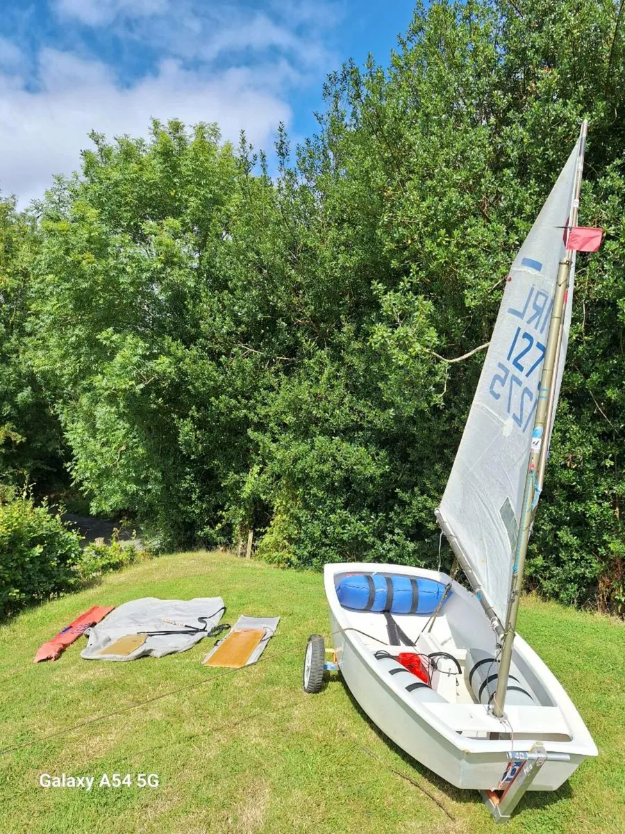 Winner Optimist Dinghy - Image 1