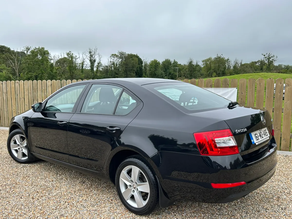 2016 Skoda Octavia Ambition 1.6 Tdi - Image 2