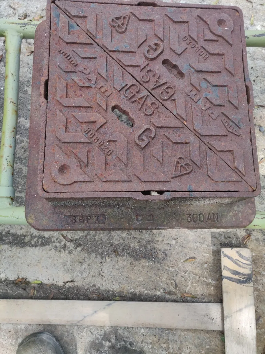 Manhole covers - Image 2