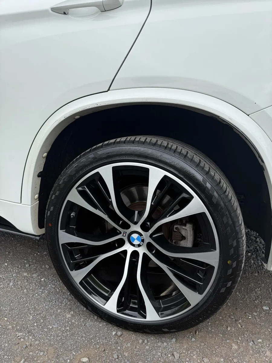BMW X5 - Image 4