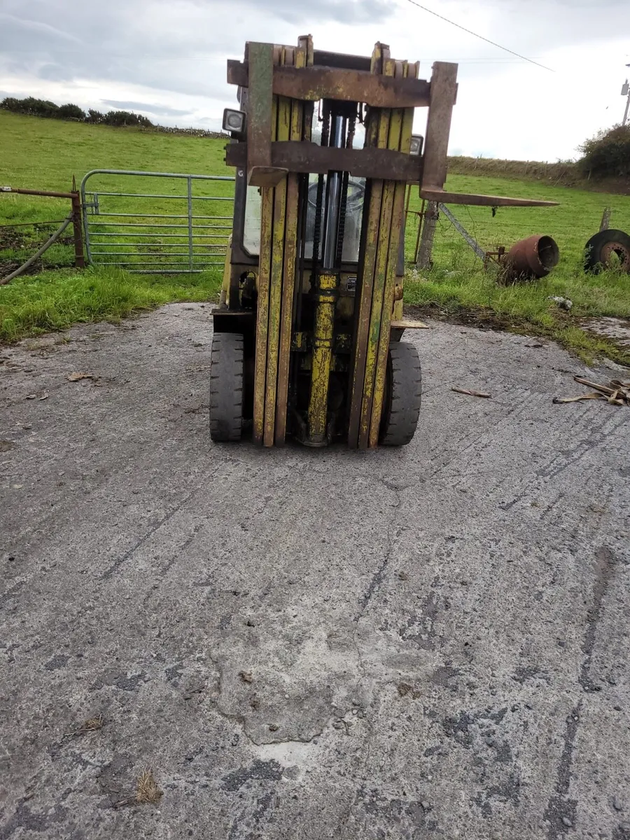 Mitsubishi 2.5T Diesel Forklift - Image 2