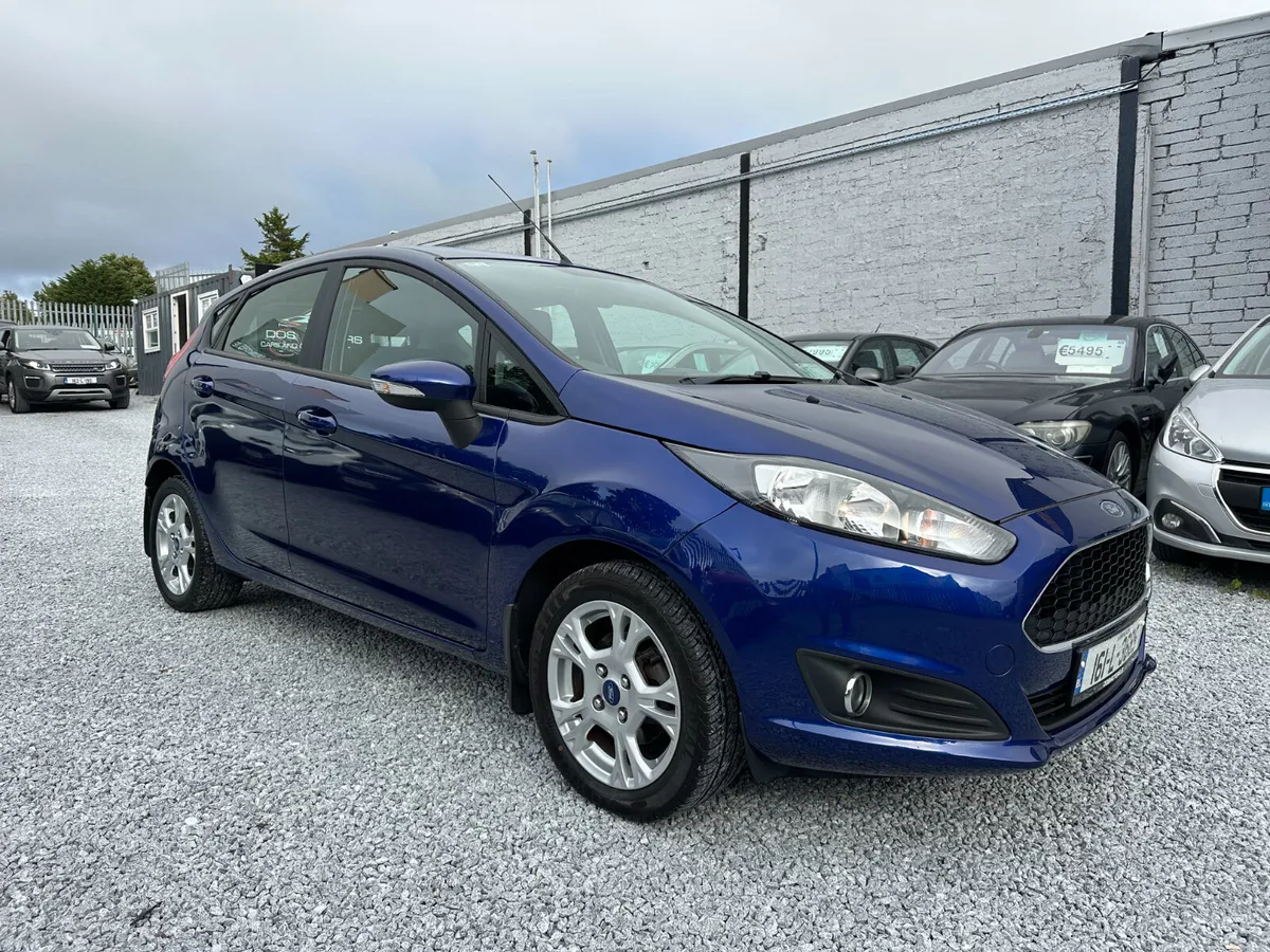 2016 (161) Ford Fiesta 1.25 Zetec 60PS TINY KM - Image 1