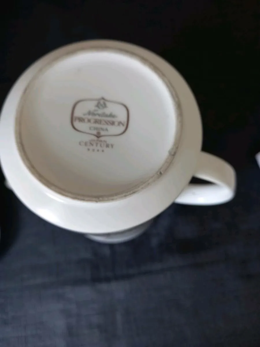 Noritake China Coffee/Teapot - Image 2