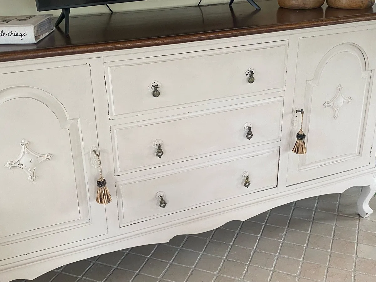 Sideboard - Image 2