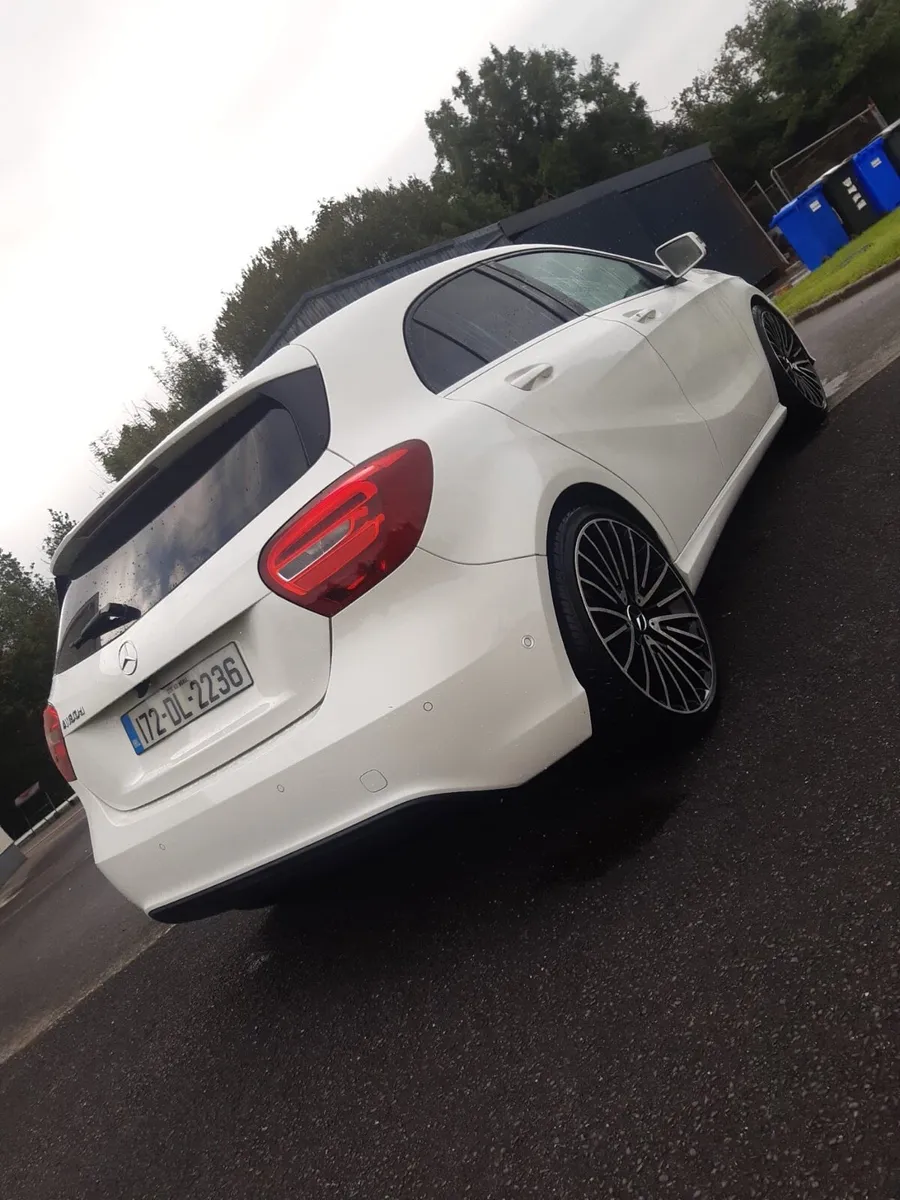 172 Mercedes Benz A180d - Image 3