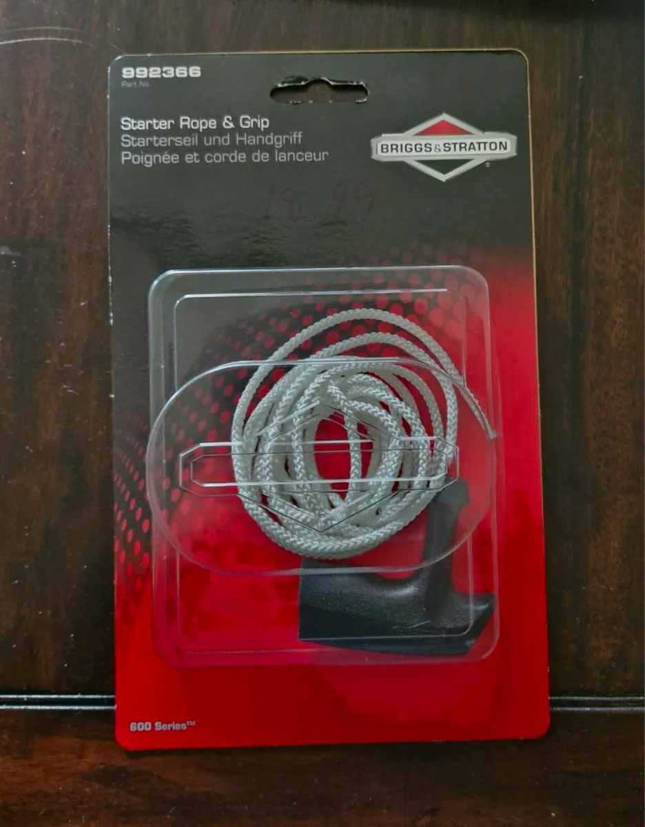 Briggs & Stratton 992366 Starter Rope and Grip for - Image 1