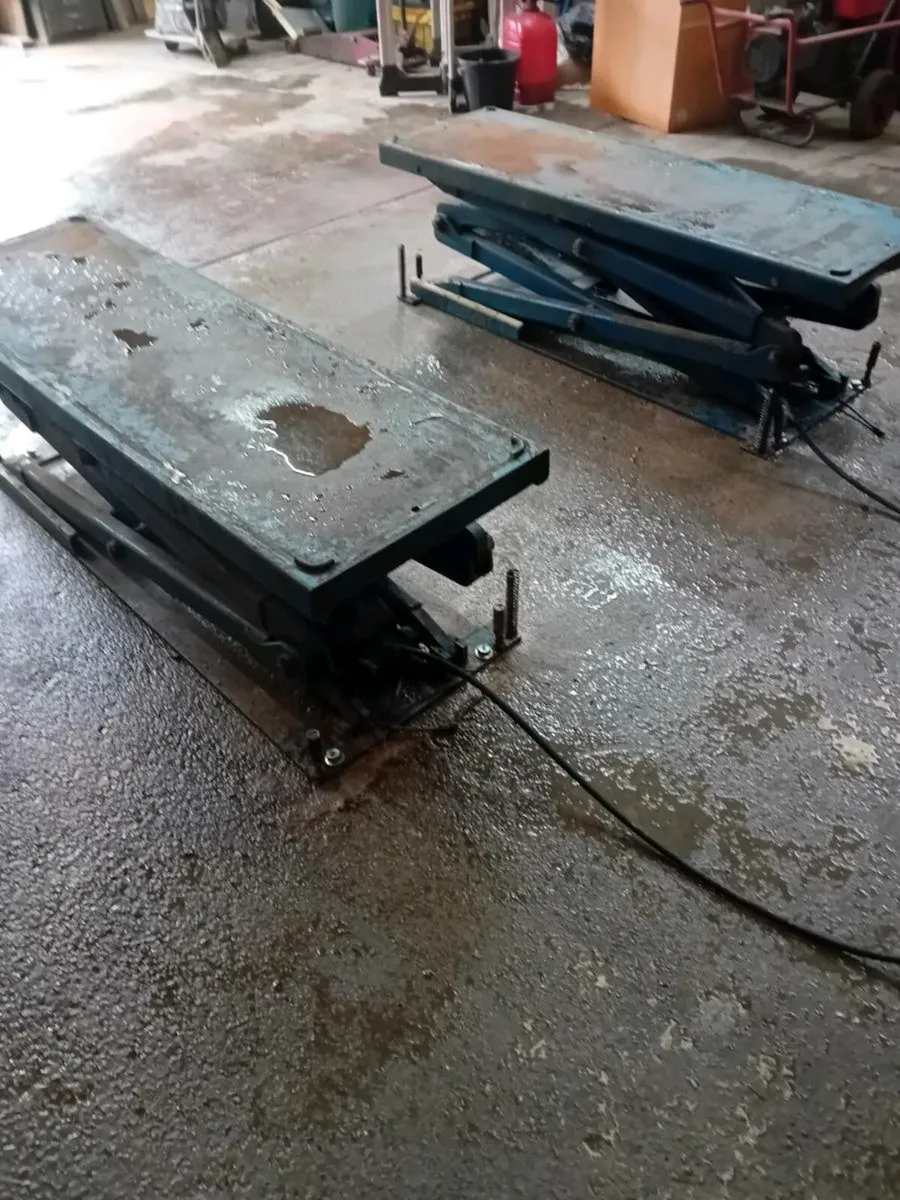 Sissor lift - Image 4