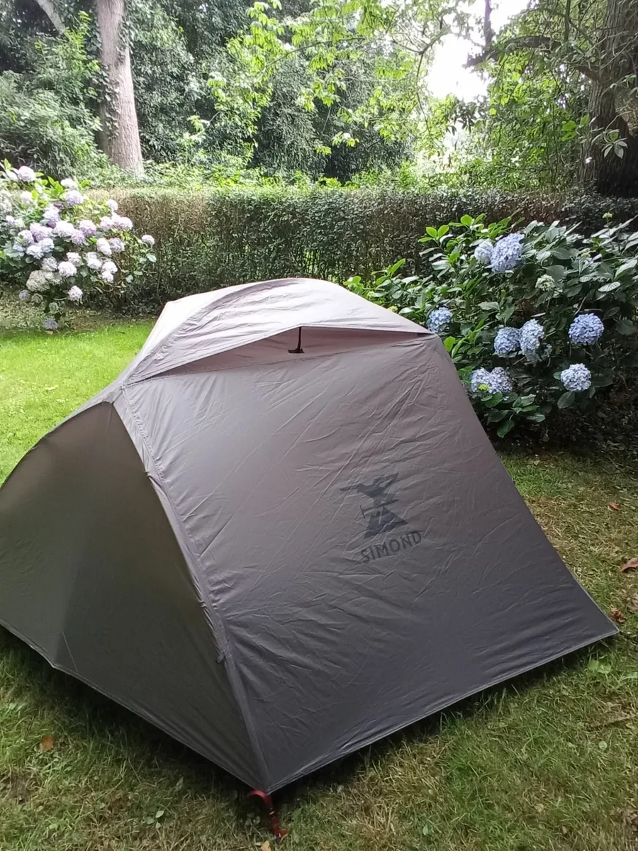 Backpacking tent - Image 1