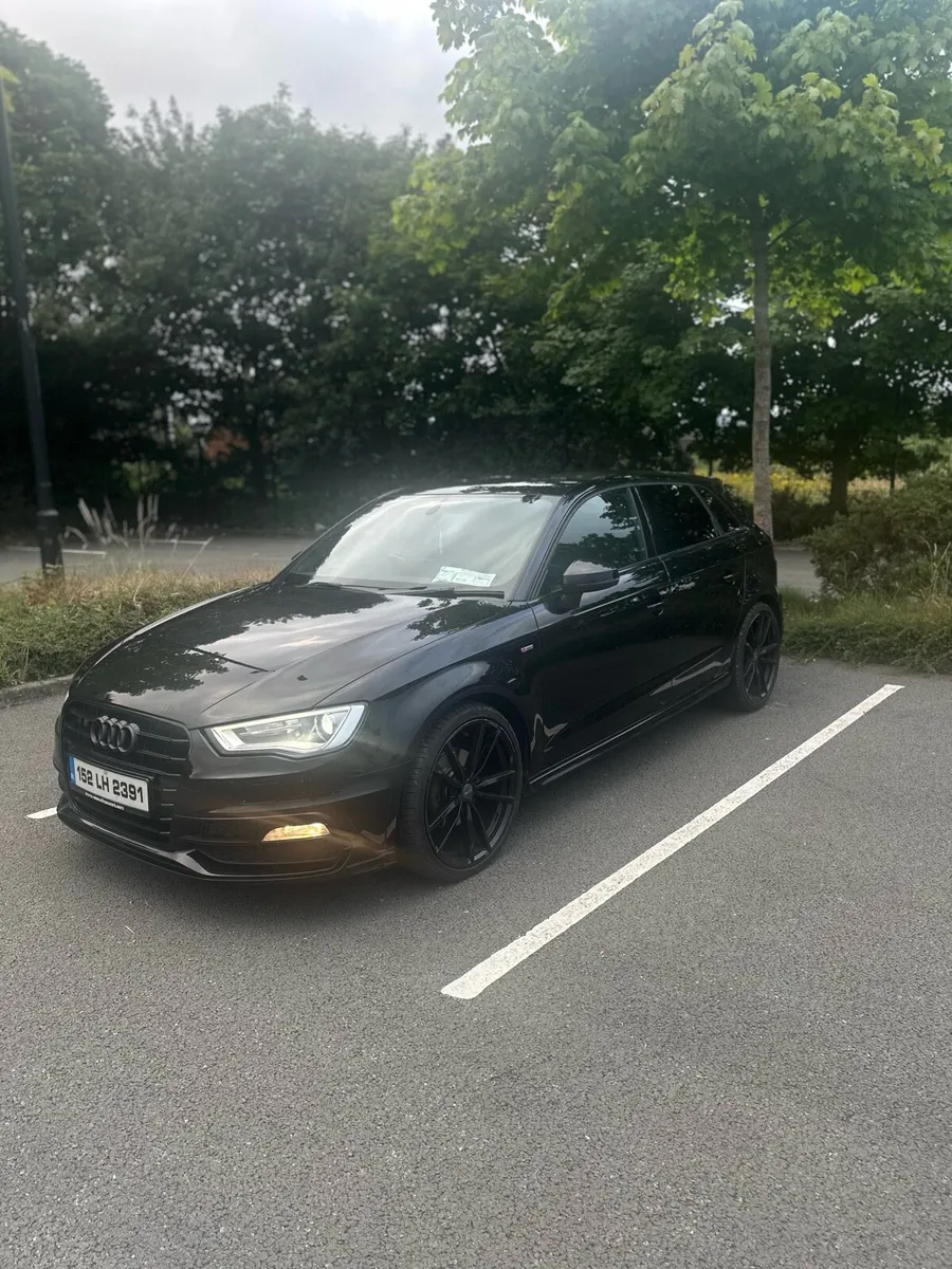 Audi A3 Hatchback 1.6 TDI S-Line - Image 1