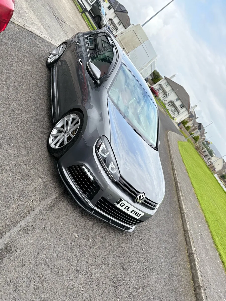 2012 Volkswagen Golf - Image 4