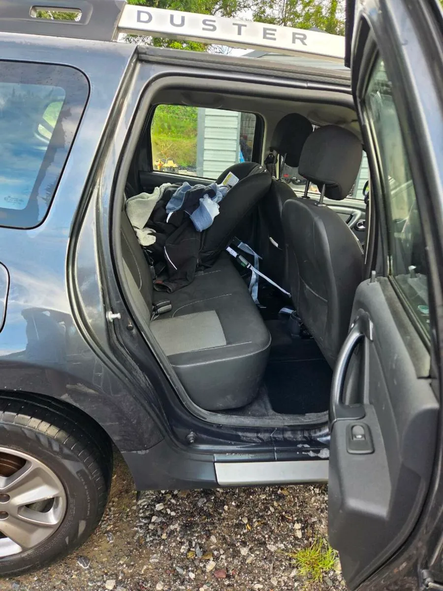Dacia duster 1.5 Diesel - Image 3