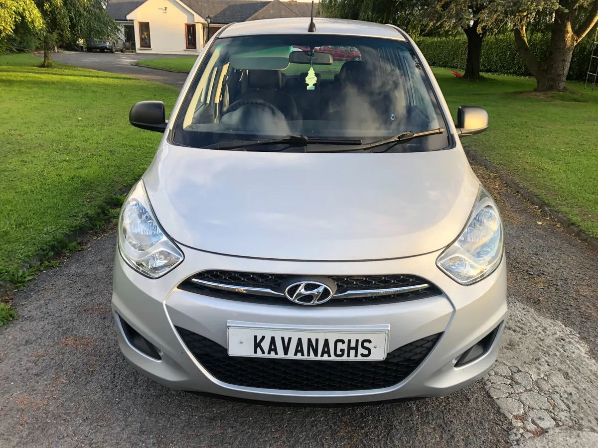 HYUNDAI I1O IN SUPERB CONDITION - Image 1