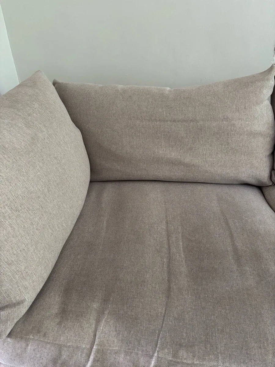 Couch for sale - Image 3