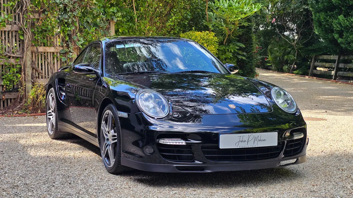 Porsche 911 Turbo - Manual - 997 - Image 4