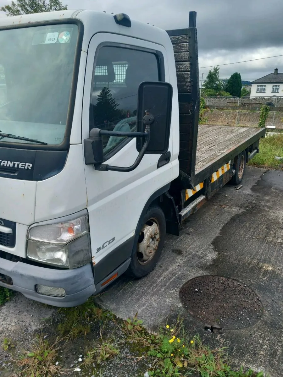 Mitsubishi Fuso/Canter truck - Image 2