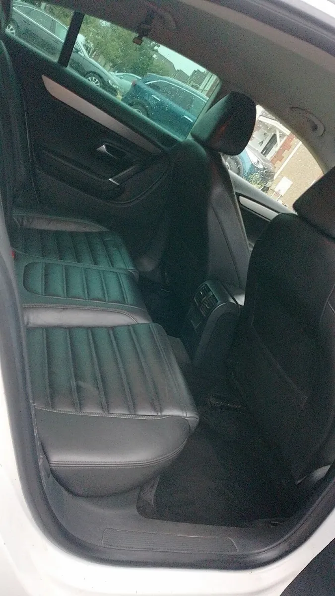 Volkswagen Passat CC 2011 GT - Image 4