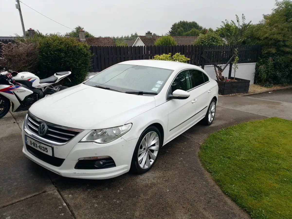 Volkswagen Passat CC 2011 GT - Image 2