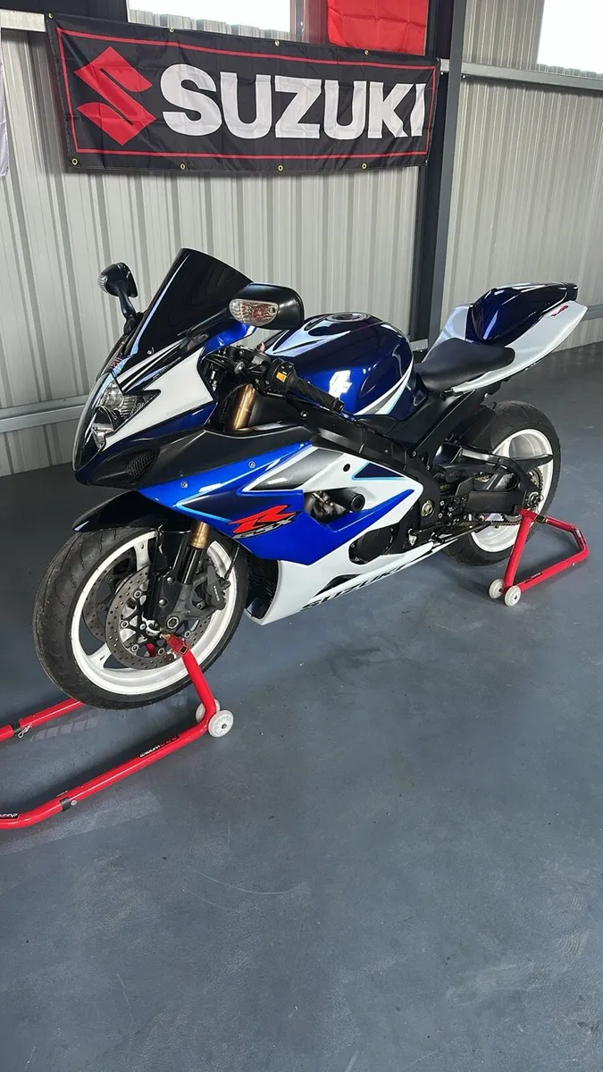 SUZUKI GSXR 1000 K6 - Image 3