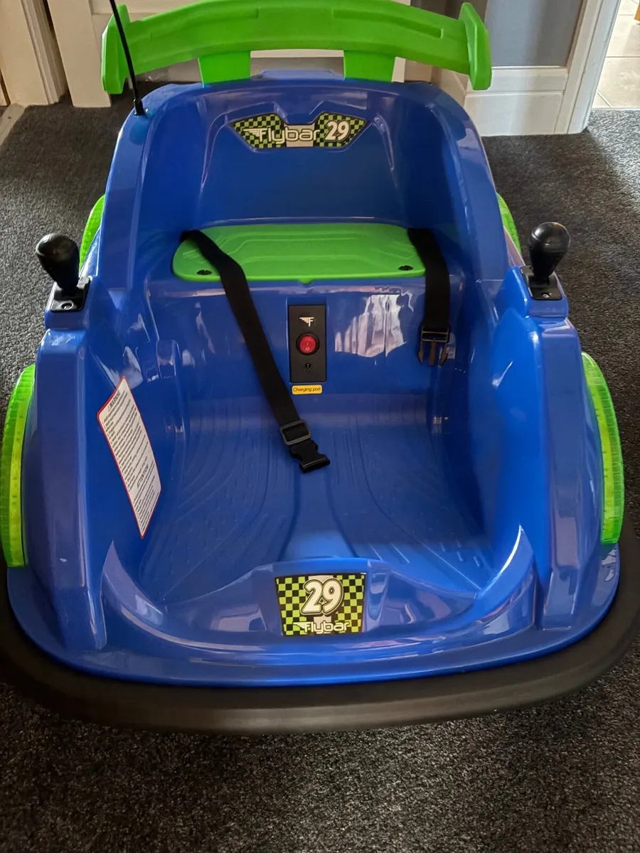 Flybar Racer 6V Bumper Car Blue - Image 3
