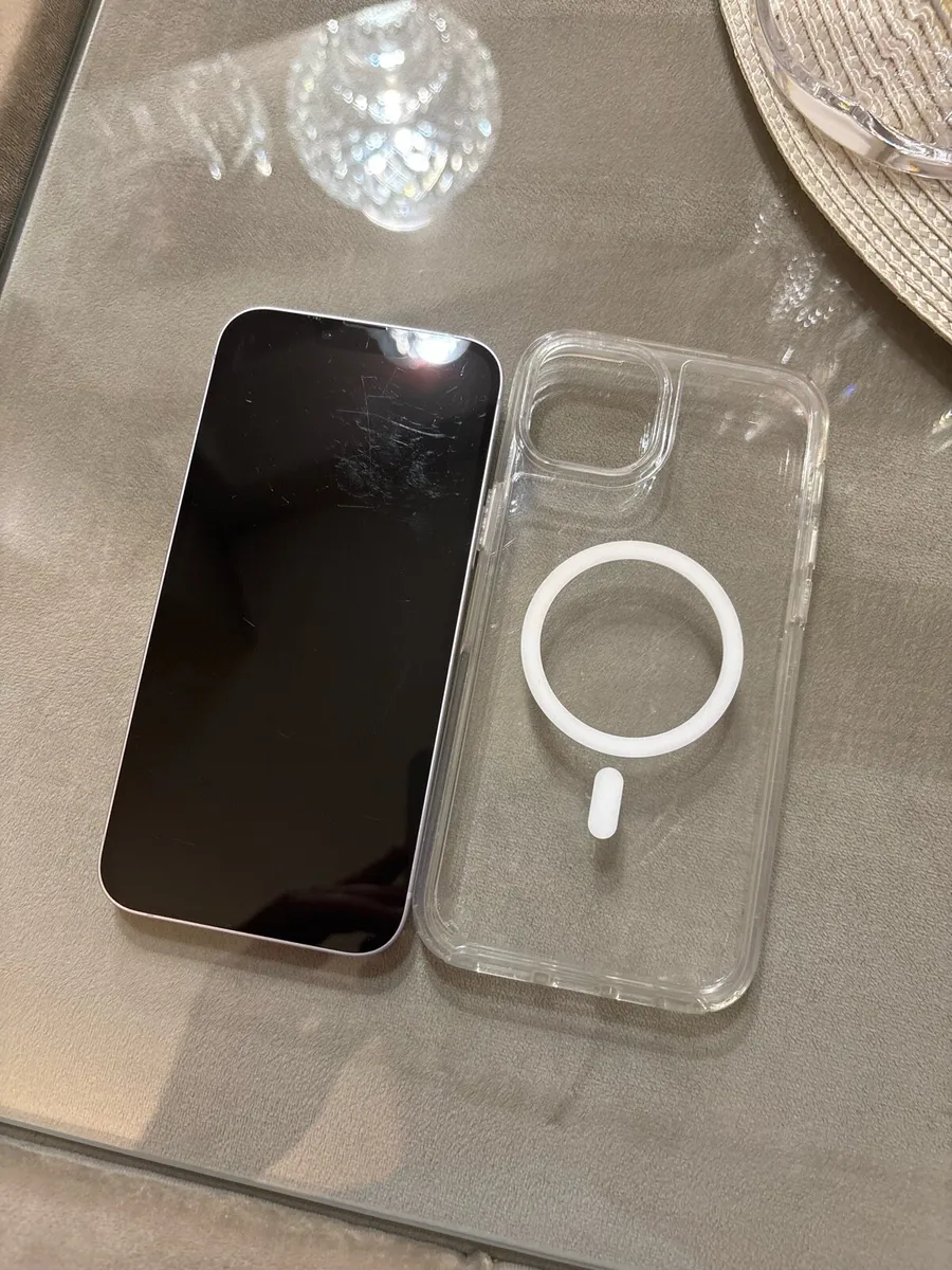 iPhone 14 plus sim free 128GB excellent condition - Image 1