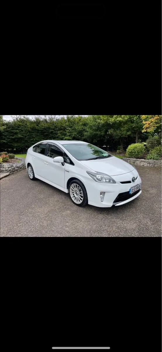 Toyota Prius - Image 2