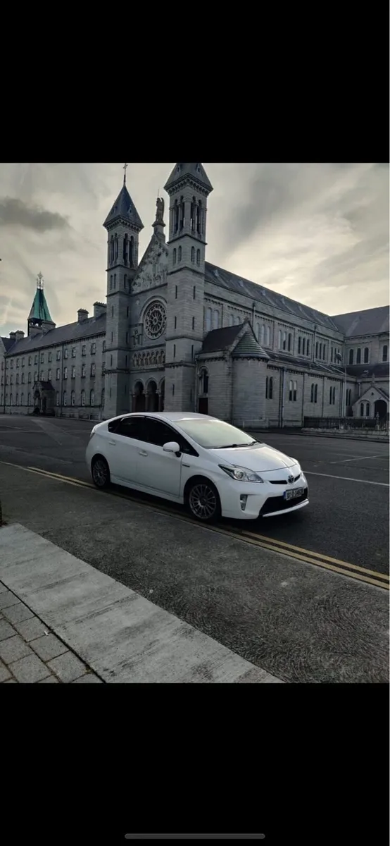 Toyota Prius - Image 3