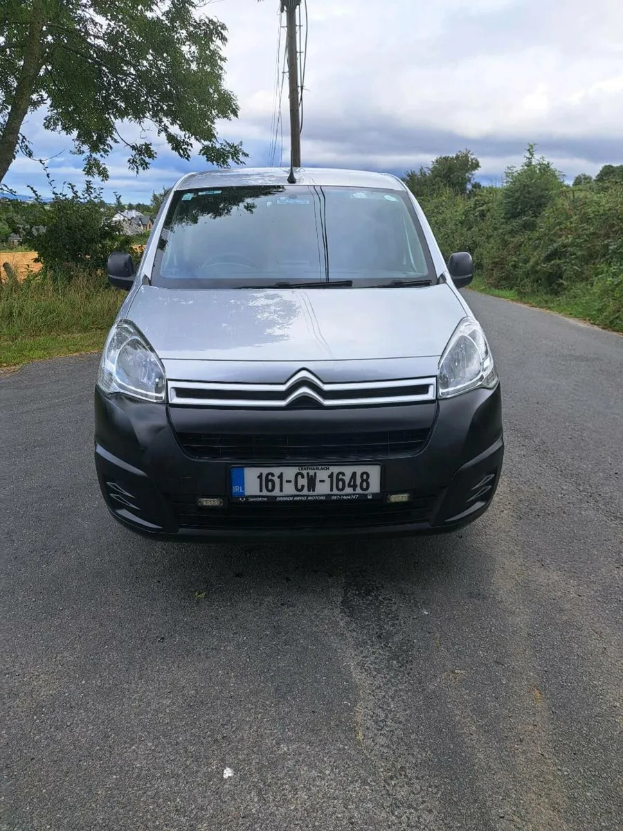 161 Citroën Berlingo Low Kilometres - Image 4