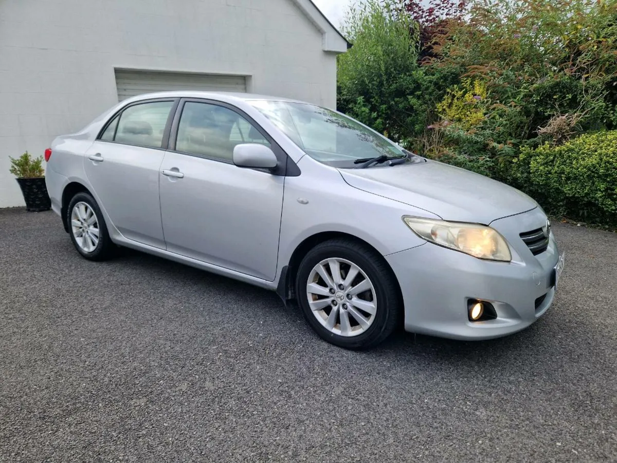 2008 Toyota Corolla ONLY 135,700kms F.S.H from new - Image 1