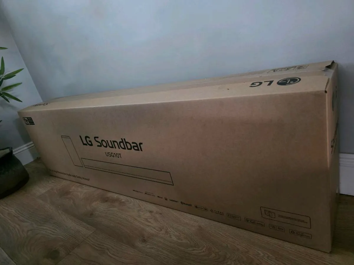 BRAND NEW LG USG10TY Soundbar& Wireless Subwoofer - Image 4