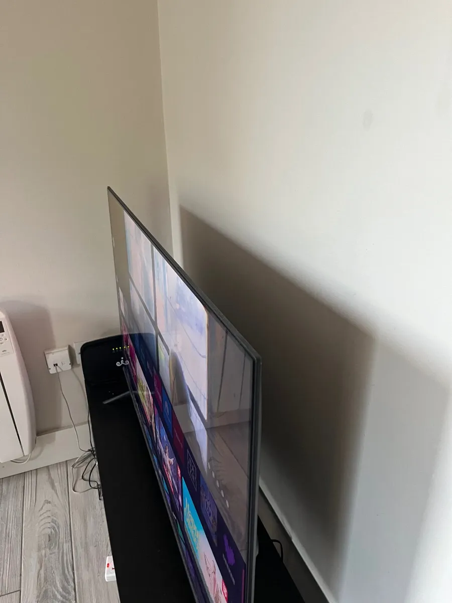 Hisense 50” 4K Smart TV (Model 50A6BGTUK) – Excell - Image 2