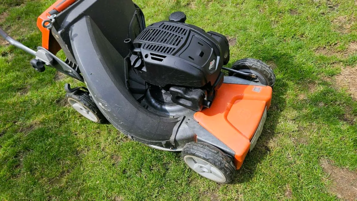 lawnmower - Image 1