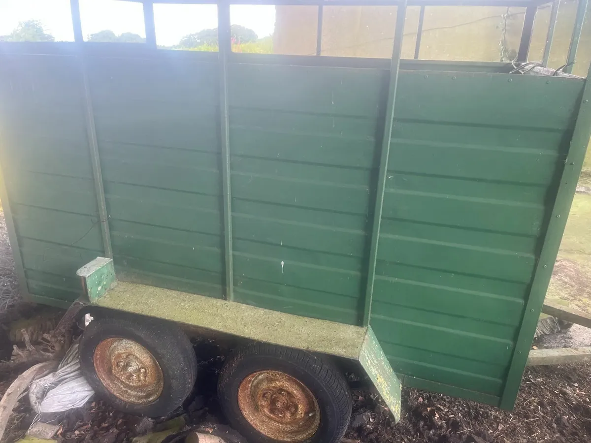 Livestock trailer - Image 2