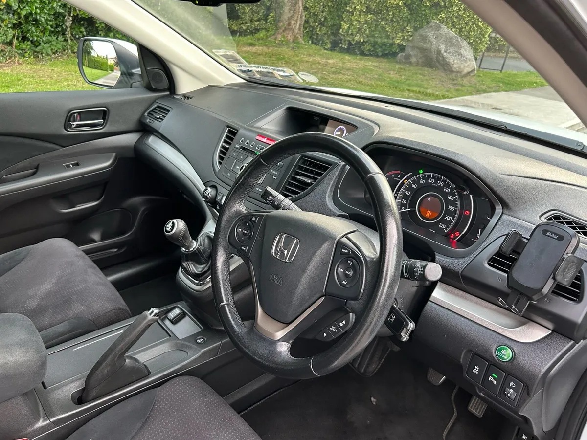 Honda CRV 2015 - Image 2