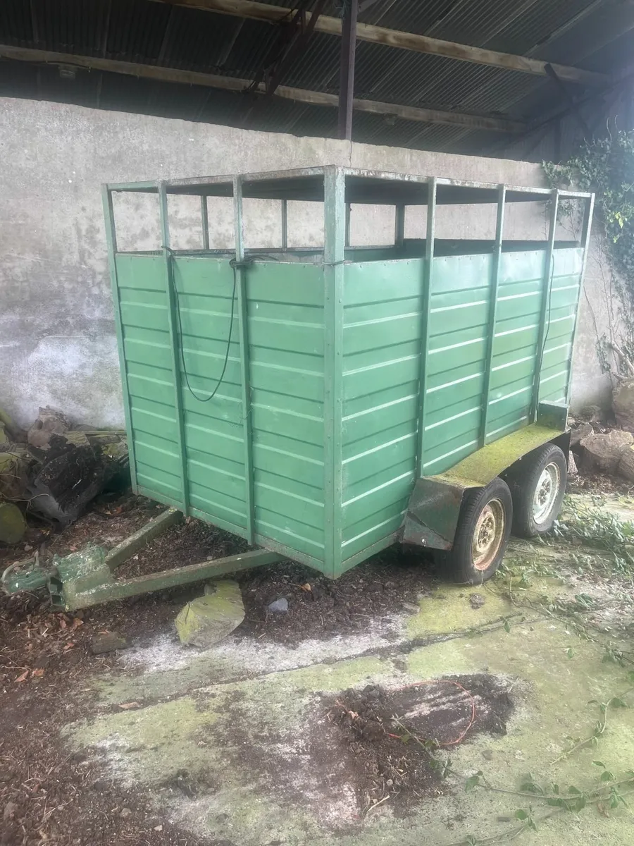 Livestock trailer - Image 1