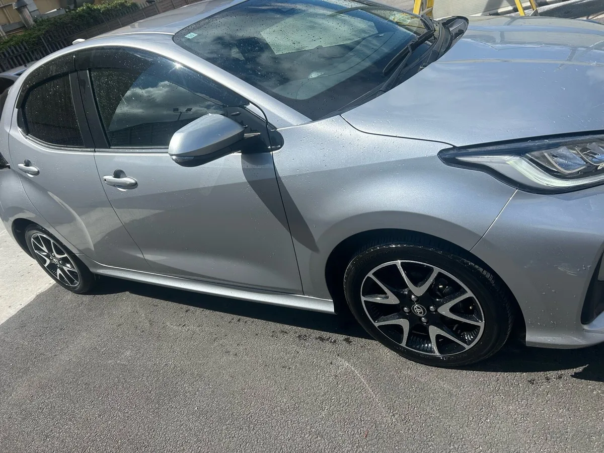 Toyota Yaris - Image 3